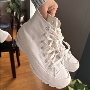 Women's Chuck Taylor All Star Lugged High Top Sneaker